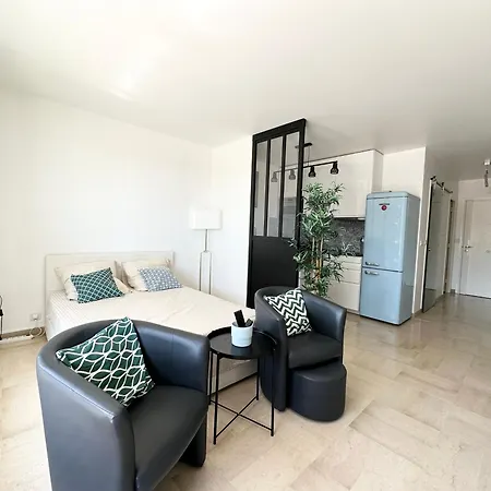 Nice, Grand Studio - Piscine - Terrasse Vue Mer * Nicea